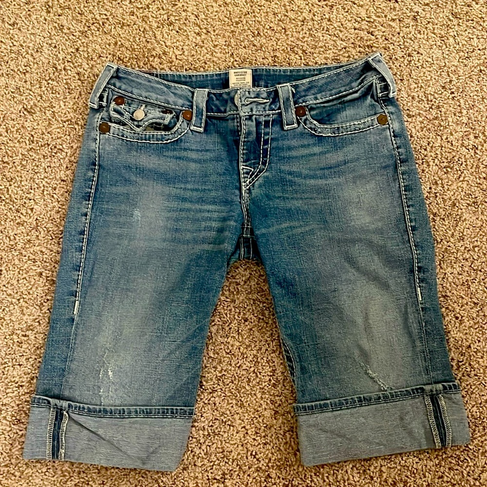 Vintage True Religion Bermuda shorts with cuff
